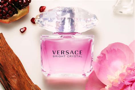 versace gold crystal perfume|versace perfume crystal review.